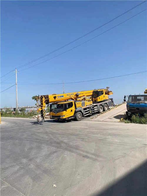 双滦区吊车作业时，可能会产生哪些额外收费项目？